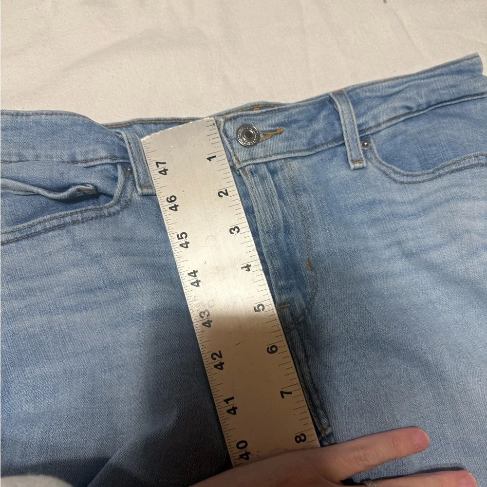 Levi's 711 Light‎ Blue Distressed Skinny Jeans